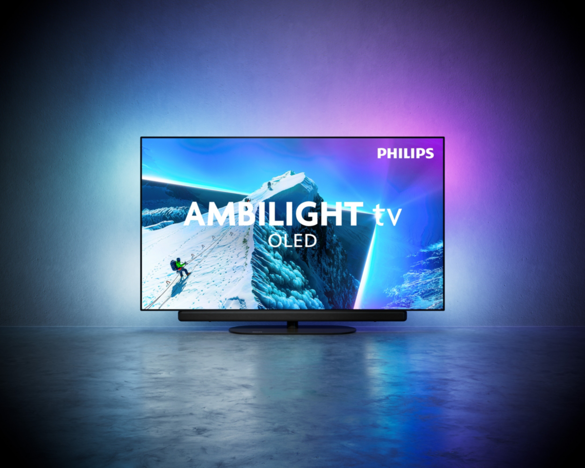 Телевізор Philips OLED Ambilight — вигляд в інтер’єрі
